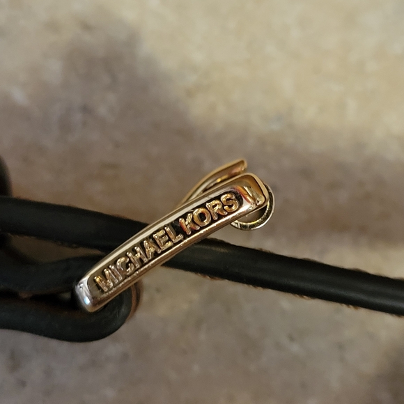 Michael Kors Crossbody Bag - Picture 5 of 11